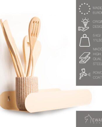 Metallist ujuv seinariiul – Kapsel