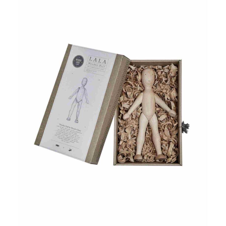 Wooden Story Pöögipuust nukk kleidiga